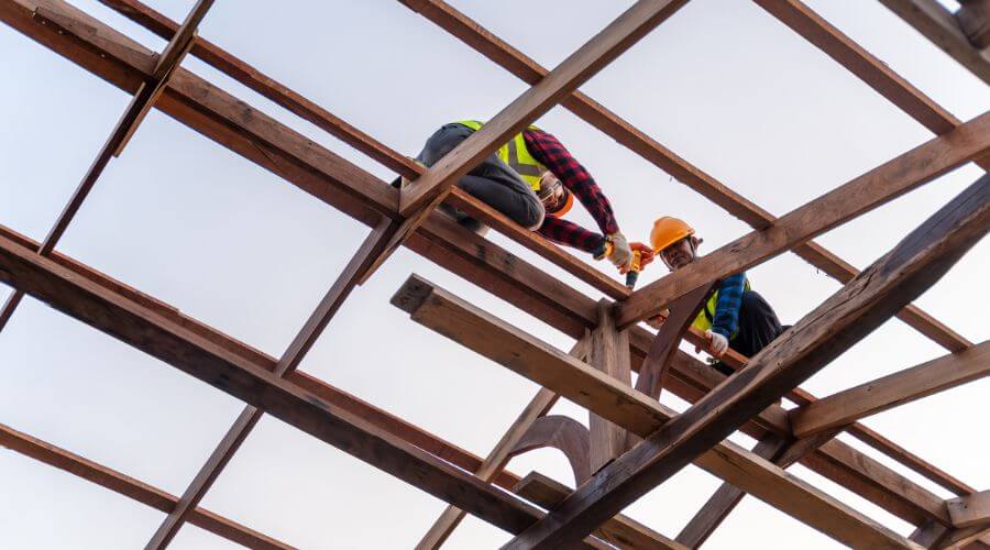 Expert flood damage restoration services in South Milwaukee, WI